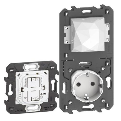 Gateway KW4501C Living Now IN/OUT + priza DE 2P+T 16A Alb - KW4501C - 8005543652459